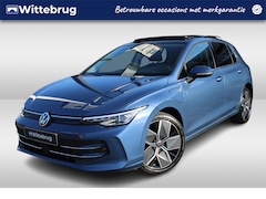 Volkswagen Golf - 1.5 eHybrid 204pk Style Edition DSG Automaat / Panorama dak / LM 18 inch / LED Matrix IQ /