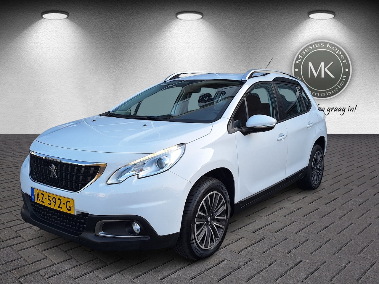 Peugeot 2008 - 1.2 PureTech Blue Lion 1.2 PureTech Blue Lion, Airco, Navigatie, Bluetooth,Pdc - AutoWereld.nl