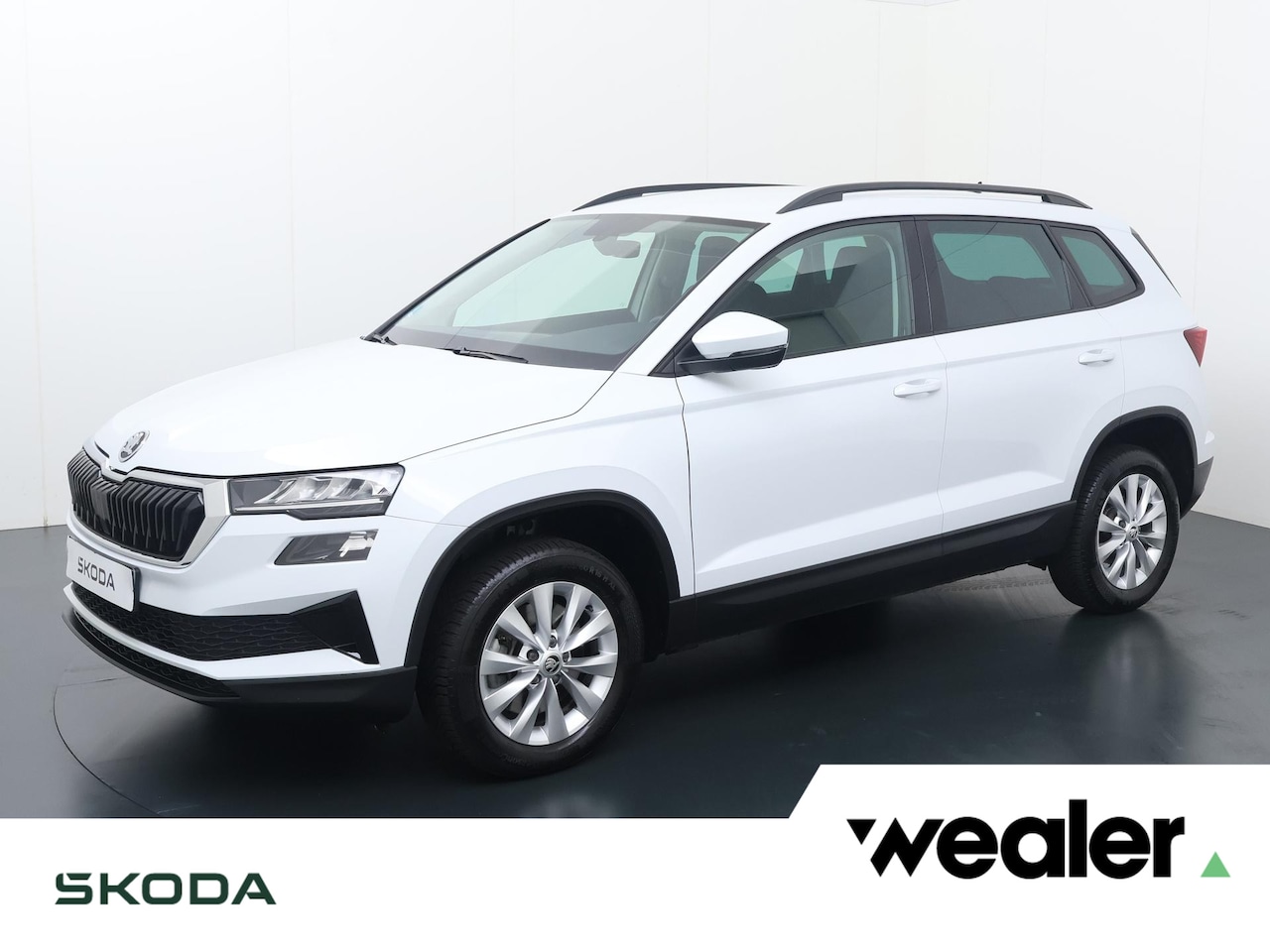Skoda Karoq - 1.5 TSI ACT Business Edition | 150 PK | Automaat | Trekhaak wegklapbaar | Elek. achterklep - AutoWereld.nl