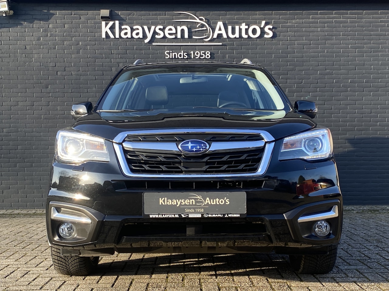 Subaru Forester - 2.0 AWD Premium 150 pk AUT. | 1e eigenaar | dealer onderhouden | navigatie | leder interie - AutoWereld.nl