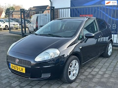 Fiat Grande Punto - 1.4 Actual SPORT / MULTIFUNCTIONEEL STUURWIEL / NAP