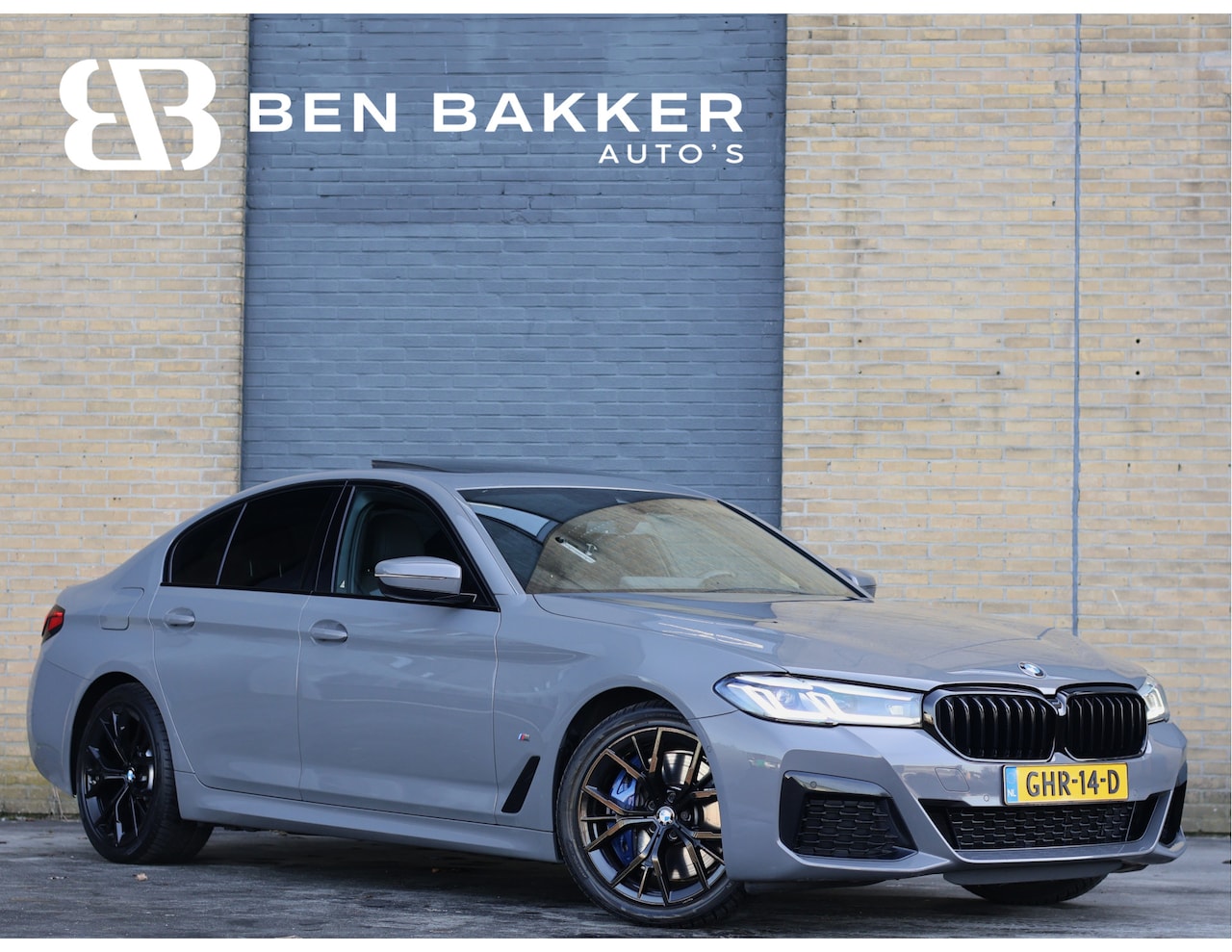 BMW 5-serie - 545e xDrive M Sport | 394 PK | xDrive | Adaptief Onderstel | Schuifdak | - AutoWereld.nl