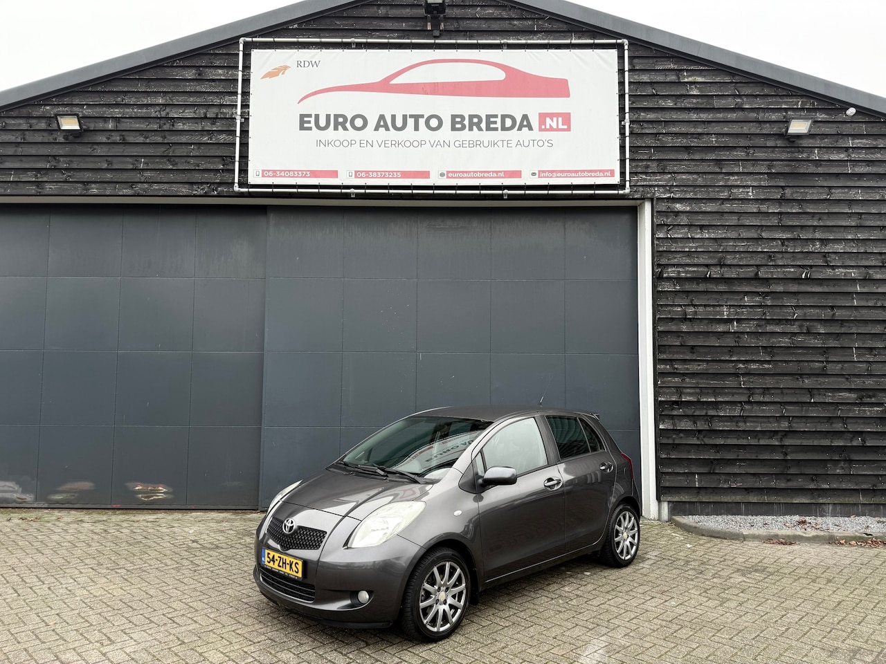 Toyota Yaris - 1.3 VVT-i Sol 1.3 VVTi Sol - AutoWereld.nl