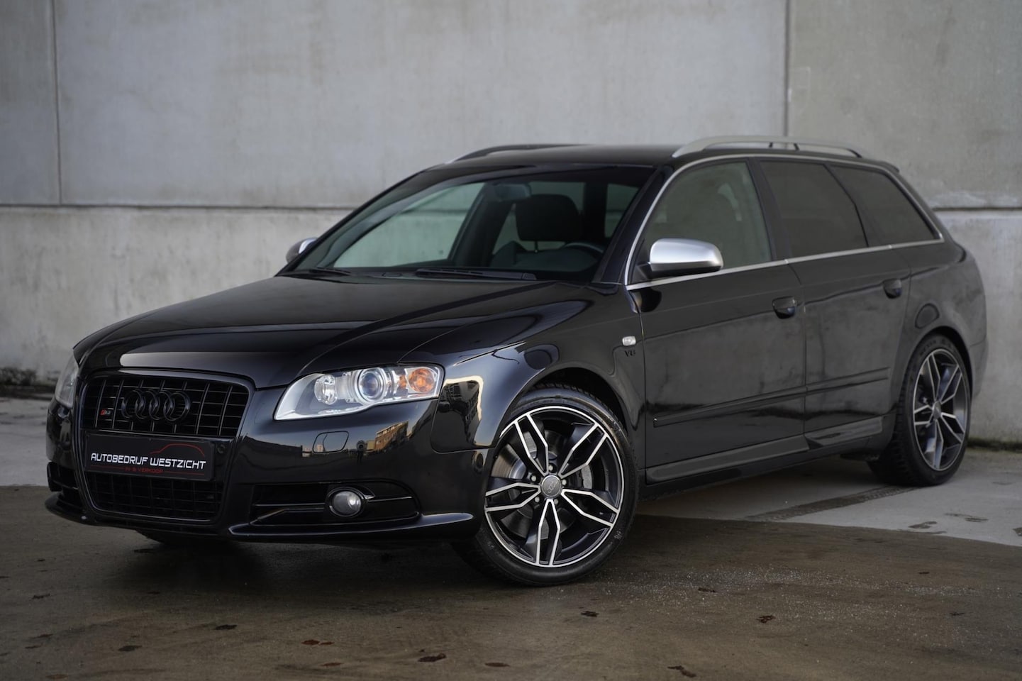 Audi A4 Avant - 4.2 V8 S4 quattro 4.2 V8 S4 quattro 345pk, Automaat, Leder, Bose - AutoWereld.nl