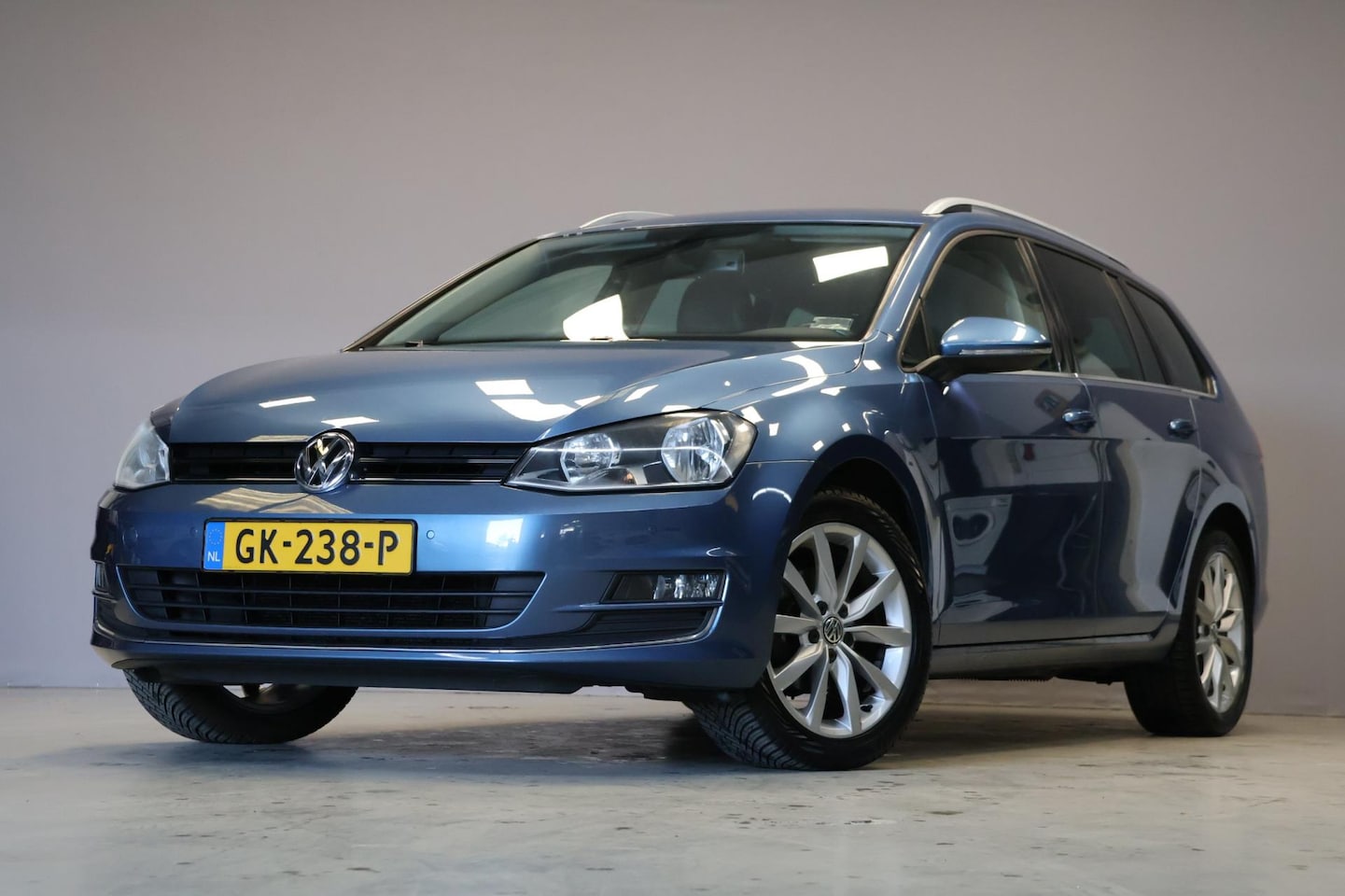 Volkswagen Golf Variant - 1.2 TSI Business Edition |Cam|Massage - AutoWereld.nl