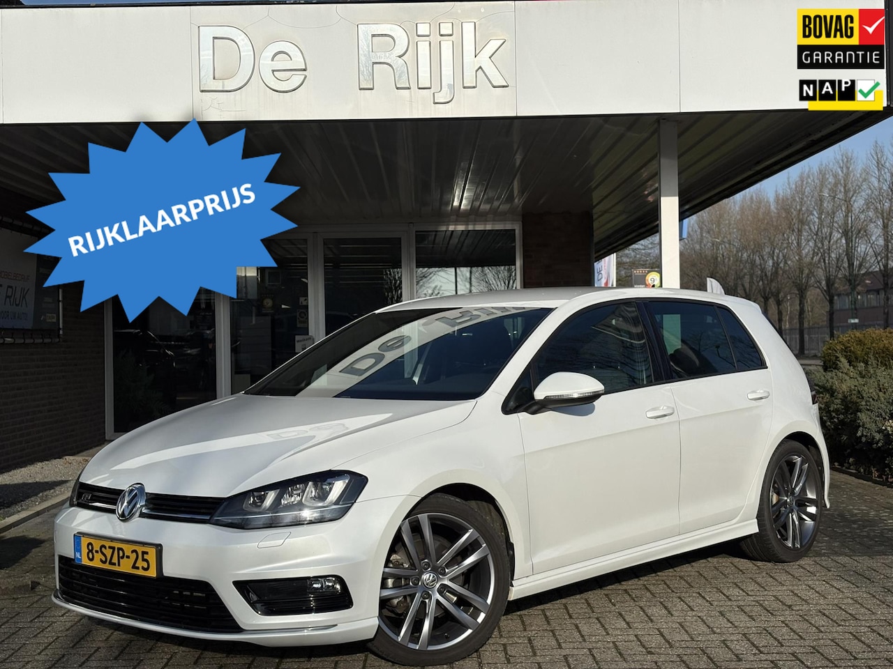 Volkswagen Golf - 1.4 TSI Highline | 1e Eigenaar | R-Line | Navi, Cruise, 18'' LMV, Trekhaak | NAP | - AutoWereld.nl