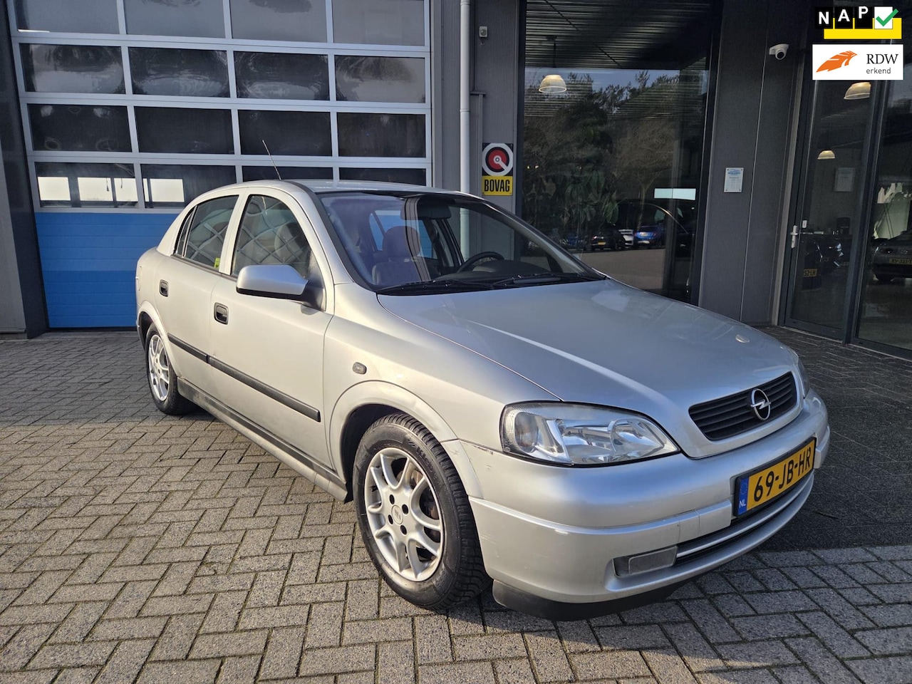 Opel Astra - 1.6-16V Edition AUTOMAAT ! - AutoWereld.nl