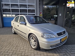 Opel Astra - 1.6-16V Edition AUTOMAAT