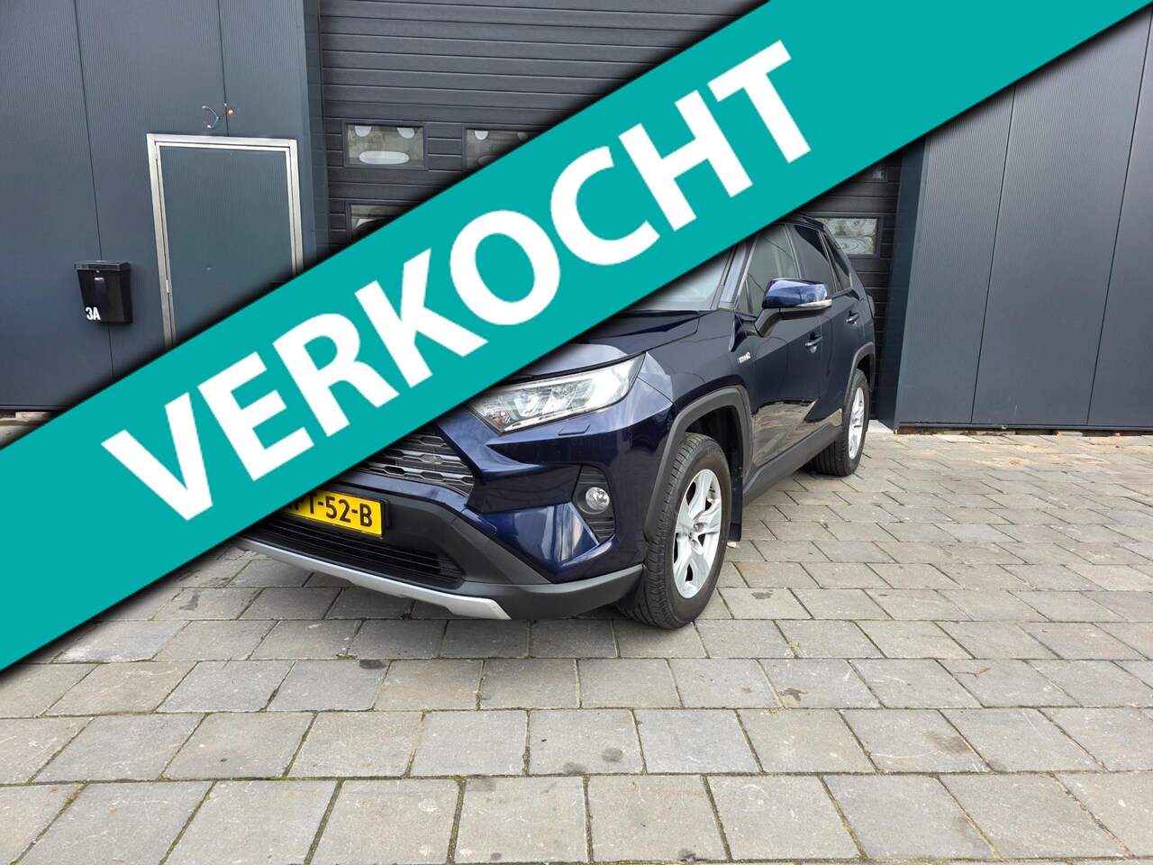 Toyota RAV4 - 2.5 Hybrid AWD Business Plus | Trekhaak | ACC | Climate | Carplay - AutoWereld.nl