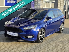 Ford Focus - 1.5 EcoBoost ST-line 150pk nw. distributie