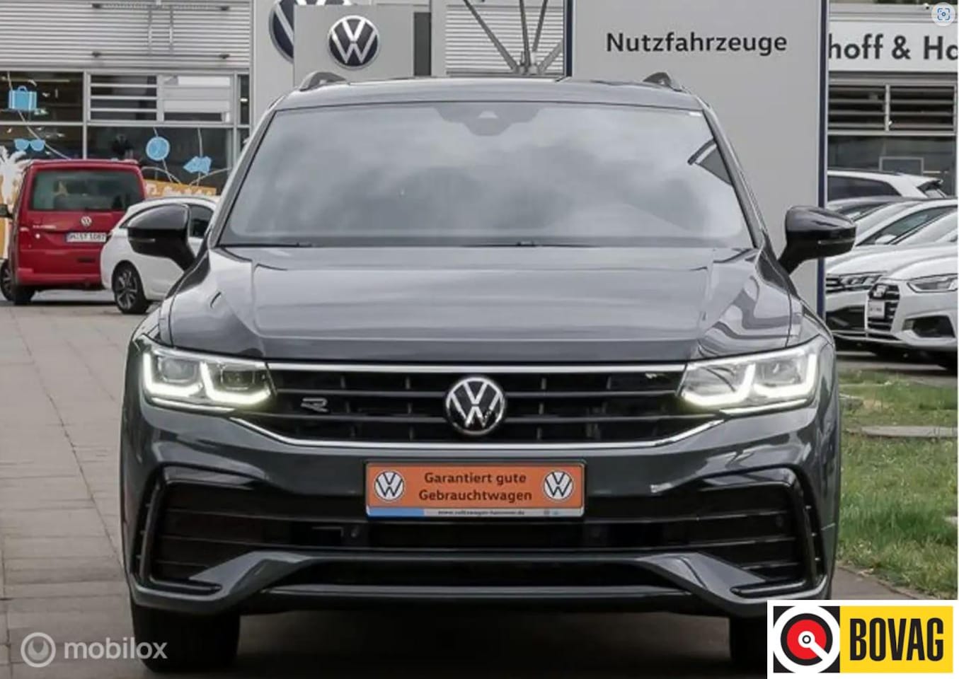 Volkswagen Tiguan - 1.4 TSI eHybrid R-Line I 360 Camera I Black style I - AutoWereld.nl