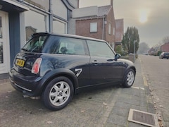 MINI One - 1.6 Seven / AIRCO/ CRUISE/ 15 INCH VELGEN