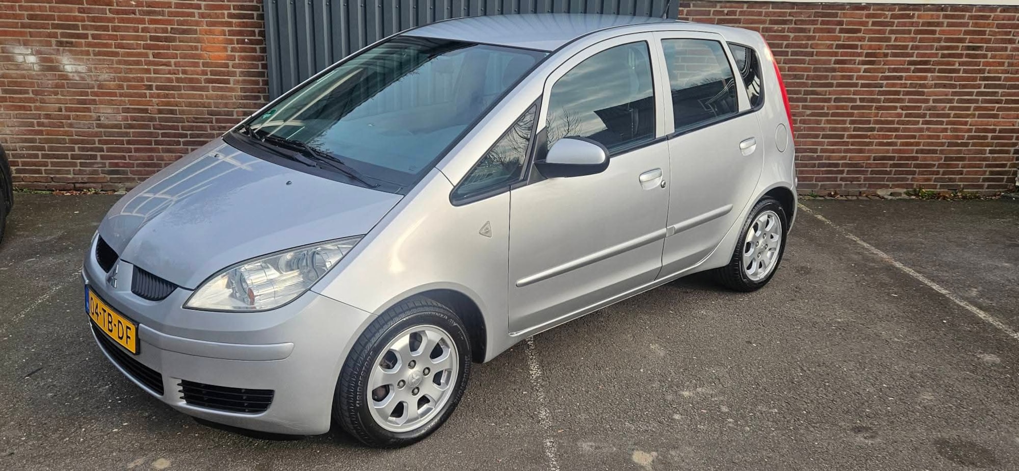 Mitsubishi Colt - 1.3 Invite+ - AutoWereld.nl