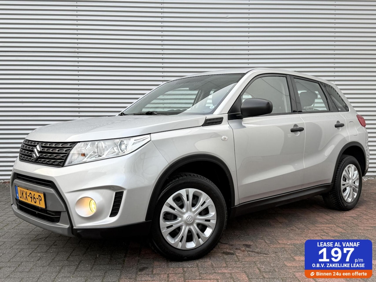 Suzuki Vitara - 1.6 Comfort Airco Xenon Led Trekhaak Pdc 2016 Eerste Eigenaar 134646 Km Gereden - AutoWereld.nl
