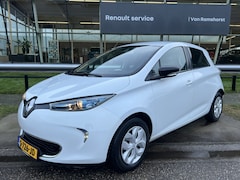 Renault Zoe - R240 Intens 22 kWh / koop accu SOH 94 % / Climate / Cruise / Parkeersensor /
