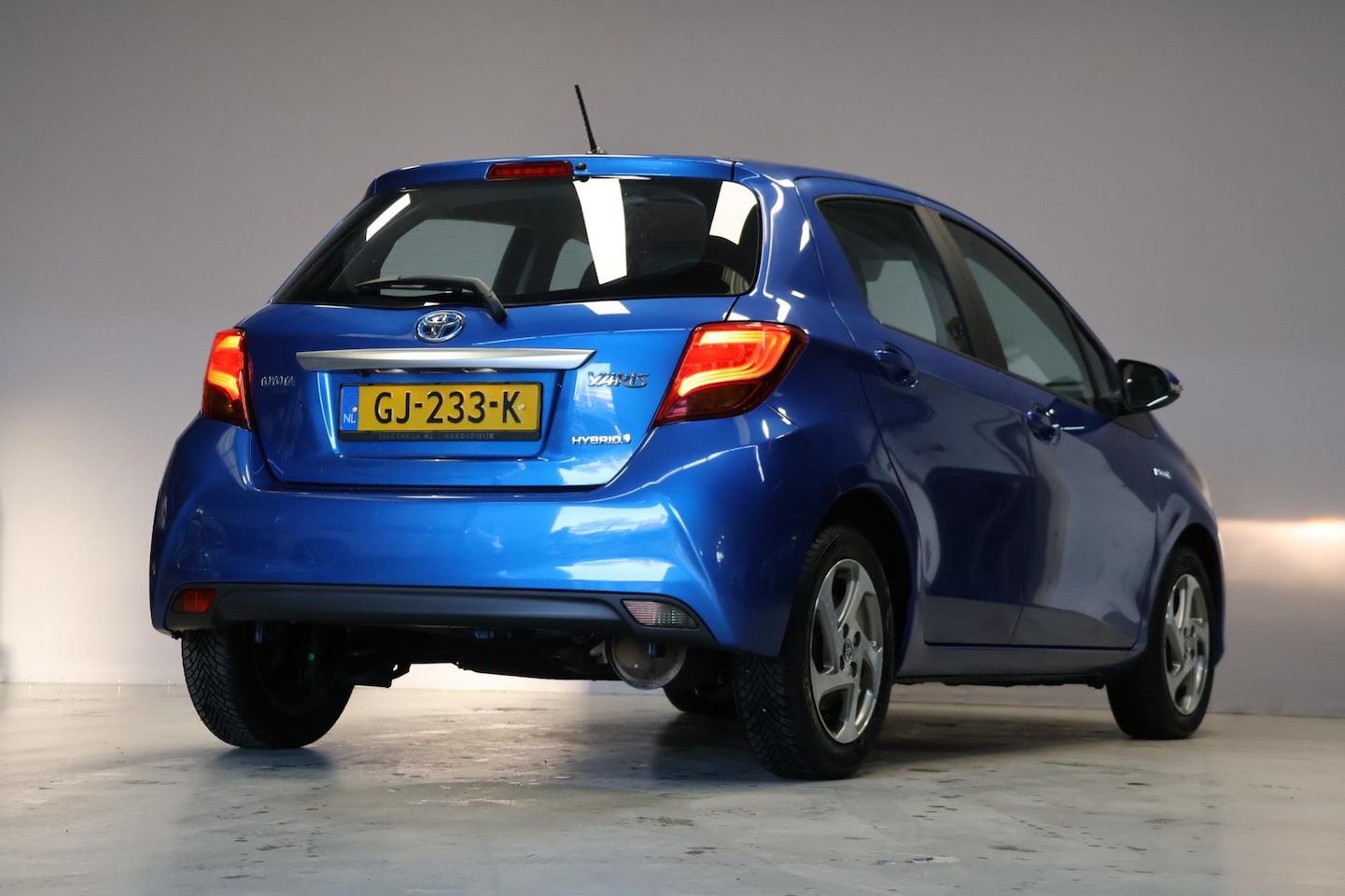 Toyota Yaris - 1.5 Hybrid Lease |Navi|Cam|Climate - AutoWereld.nl