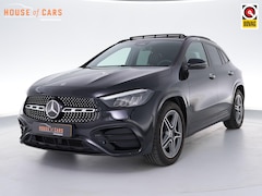 Mercedes-Benz GLA-Klasse - 200 AMG Line |dealer onderhouden|panoramadak|carbon interieur|Apple Carplay|trekhaak|stoel