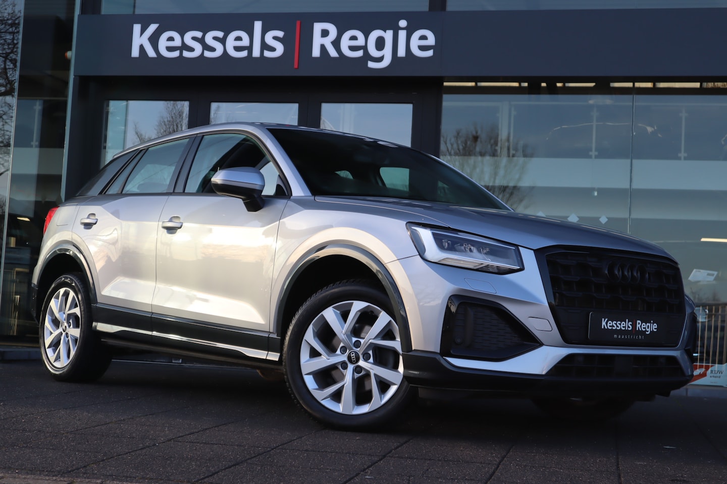 Audi Q2 - 35 TFSI Advanced Black-Optic Keyless Camera CarPlay Bliss Stoelverwarming DAB Navi - AutoWereld.nl