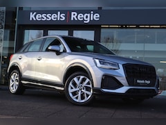 Audi Q2 - 35 TFSI Advanced Black-Optic Keyless Camera CarPlay Bliss Stoelverwarming DAB Navi