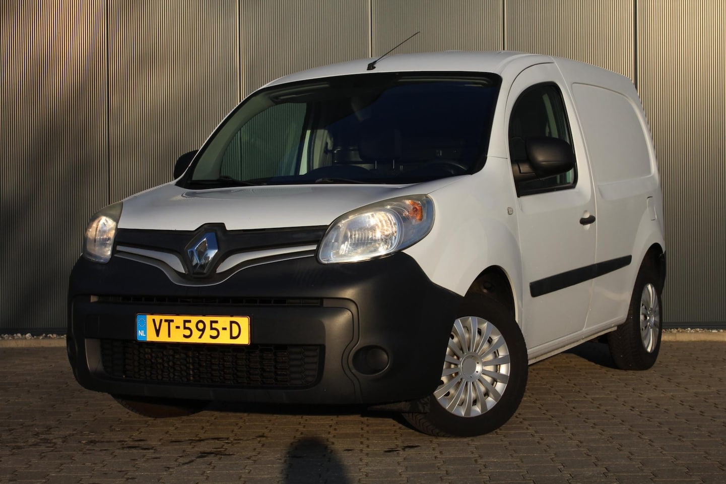 Renault Kangoo Express - 1.5 dCi 75 Express Comfort S&S | Trekhaak | Navigatie | Airco | Cruise control | PDC | NAP - AutoWereld.nl