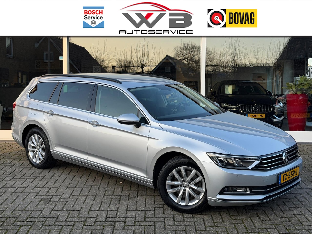 Volkswagen Passat Variant - 1.4 TSI ACT Highline ACC I PDC I Carplay I Trekhaak - AutoWereld.nl