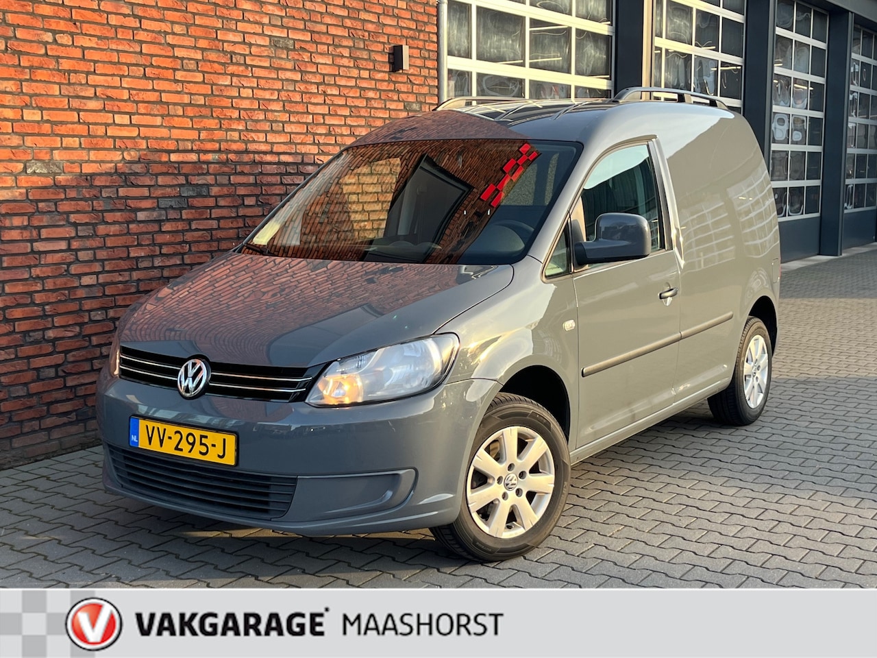Volkswagen Caddy - 1.6 TDI Marge Airco/Trekhaak/Bluetooth/LM-17" - AutoWereld.nl