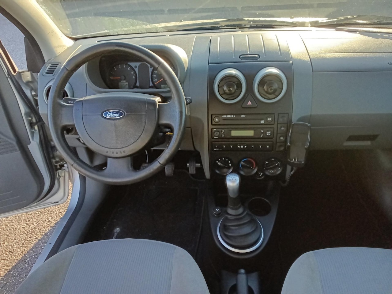 Ford Fusion - 1.6-16V Centennial SUPERNETJES!