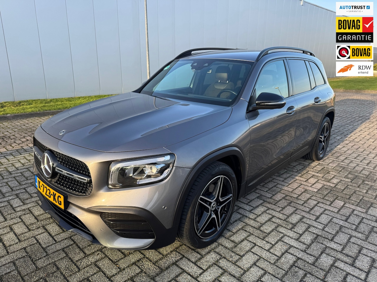 Mercedes-Benz GLB - 200 Business Solution AMG 200 Business Solution AMG , Automaat , Winterpakket, Trekhaak - AutoWereld.nl