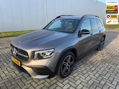 Mercedes-Benz GLB - 200 Business Solution AMG , Automaat , Winterpakket, Trekhaak