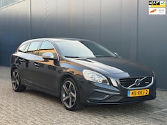 Volvo V60 - 1.6 T3 R-Design | Automaat | 100% Dealer Onderhouden