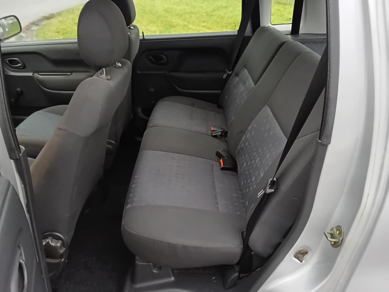 Opel Agila - 1.0-12V Essentia 137000km NAP