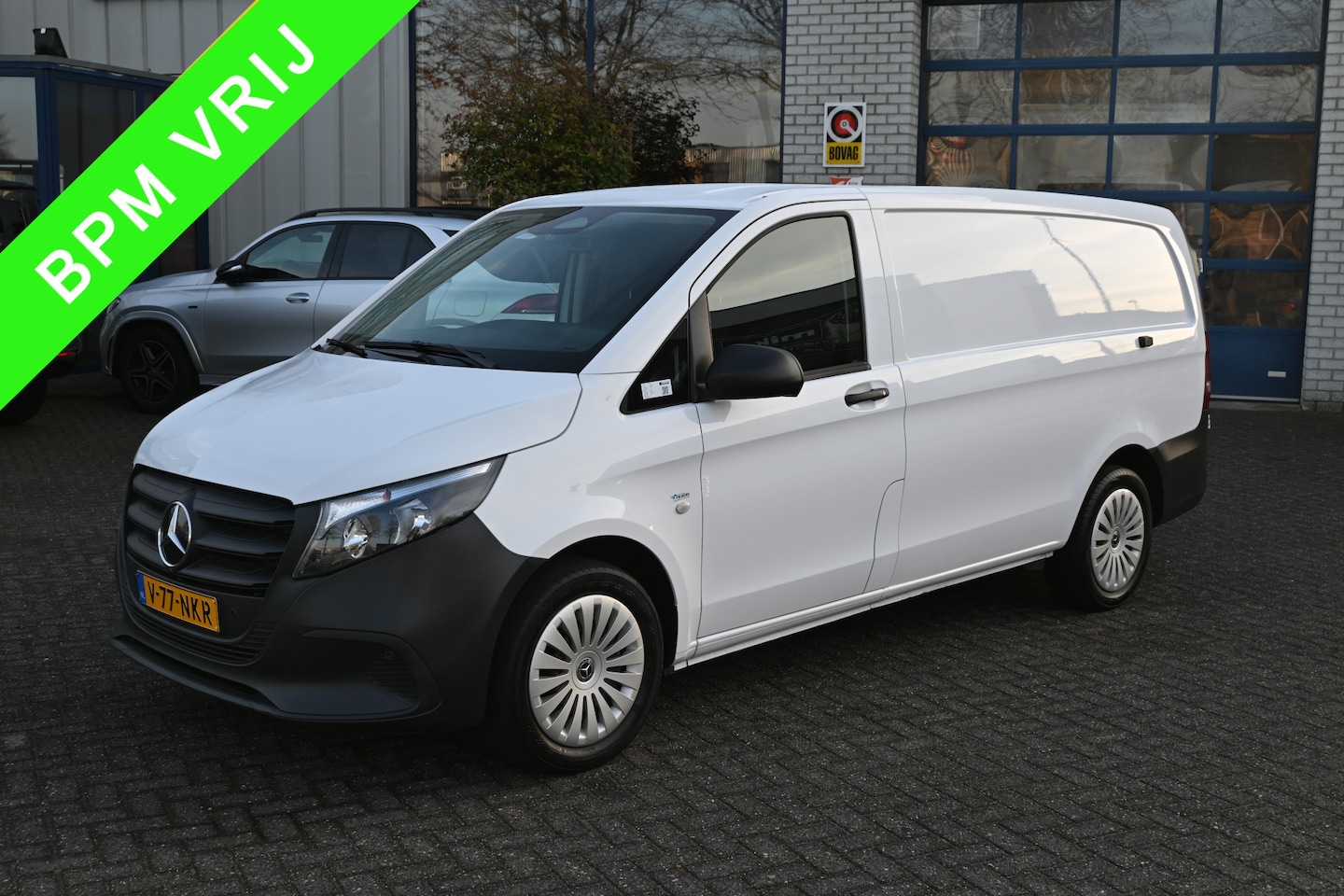 Mercedes-Benz Vito - 116 CDI L2 Pro Navigatie met camera, 270 Graden achterdeuren met ruiten - AutoWereld.nl