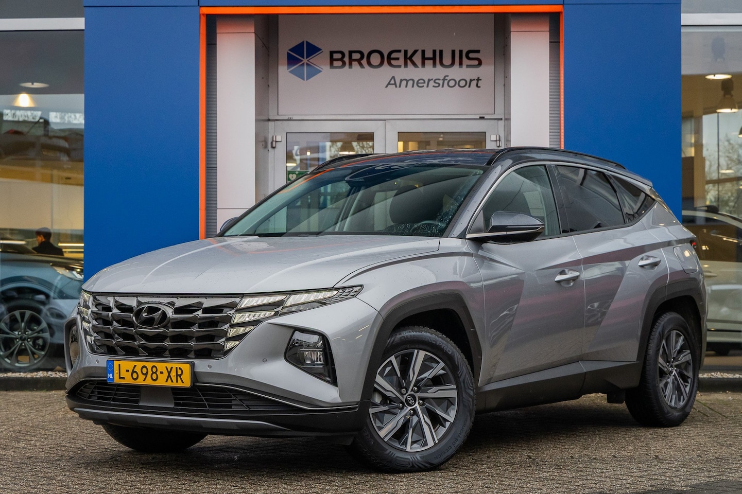 Hyundai Tucson - 1.6 T-GDI HEV Comfort Smart 230PK| Trekhaak | Camera | Apple Carplay/Android Auto | Cruise - AutoWereld.nl