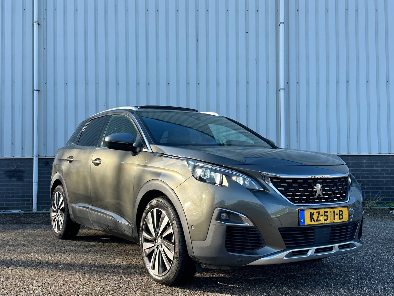 Peugeot 3008 - 1.2 PureTech GT Line 1.2 PureTech GT Line - AutoWereld.nl