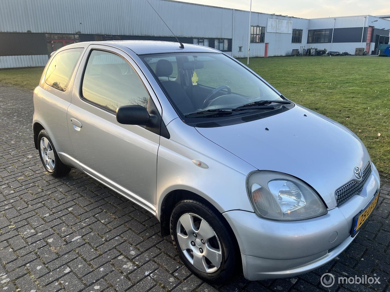 Toyota Yaris - 1.3-16V VVT-i YORIN Special / APK / NAP / Airco / - AutoWereld.nl