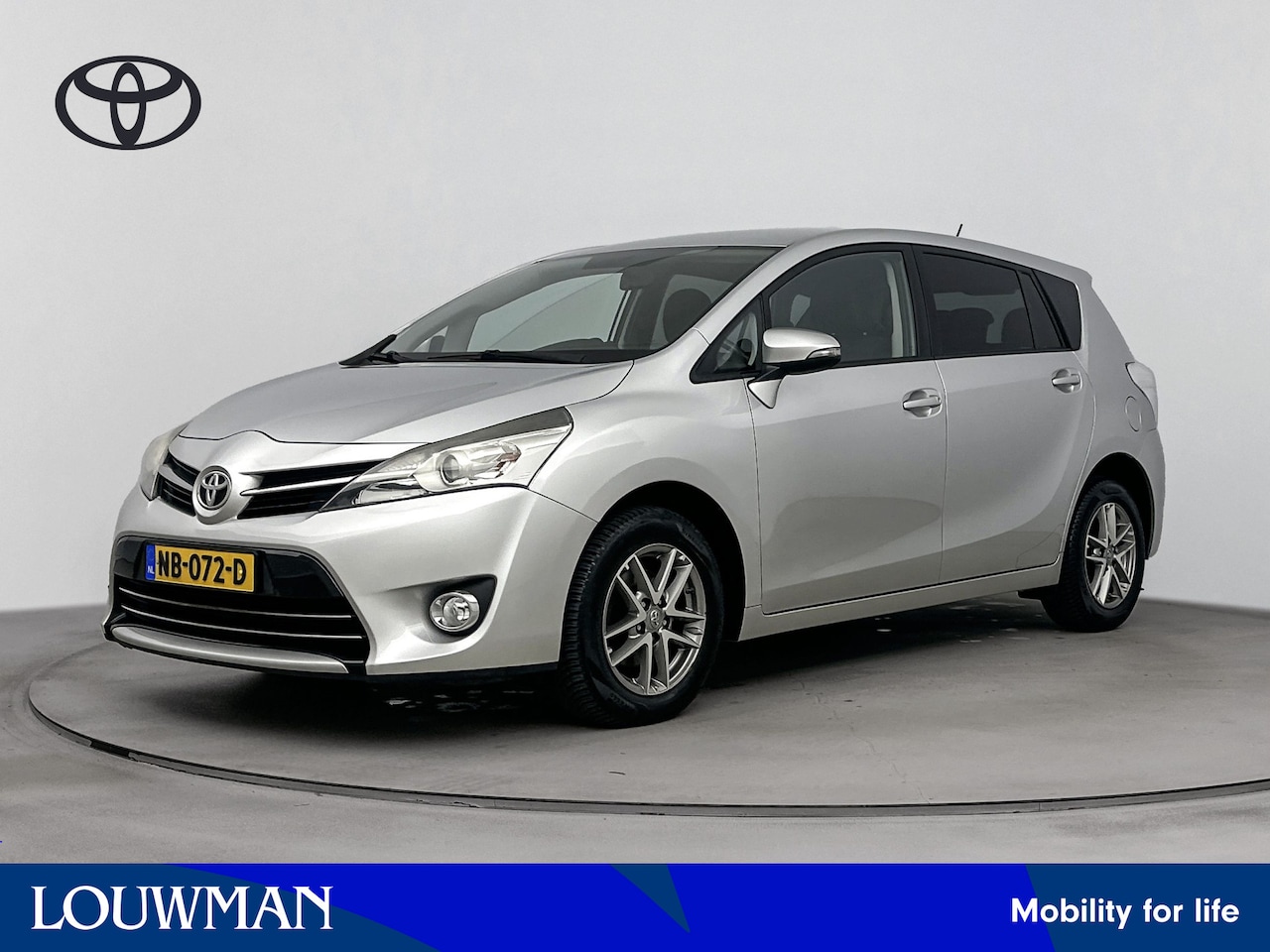 Toyota Verso - 1.8 VVT-i Business 7p. | Navigatie | 7 PERSOONS! | Parkeercamera | - AutoWereld.nl