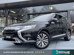 Mitsubishi Outlander - 2.0 2WD Limited+ 7-persoons | Trekhaak | Leder | Carplay/Android | Schuifkanteldak