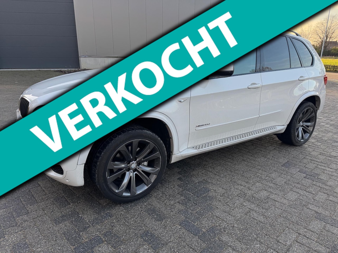 BMW X5 - xDrive30d High Executive 7p. XDrive30d High Executive 7Persoons - AutoWereld.nl