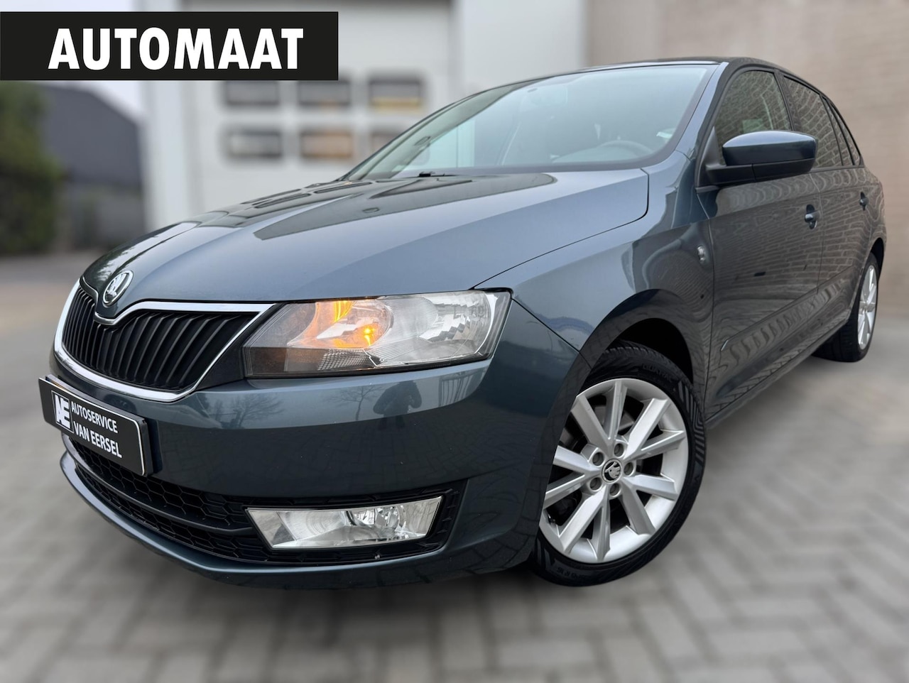 Skoda Rapid Spaceback - 1.4 TSI Greentech Elegance Businessline TREKHAAK / AUTOMAAT / PDC / NAVI / STOELVERWARMING - AutoWereld.nl