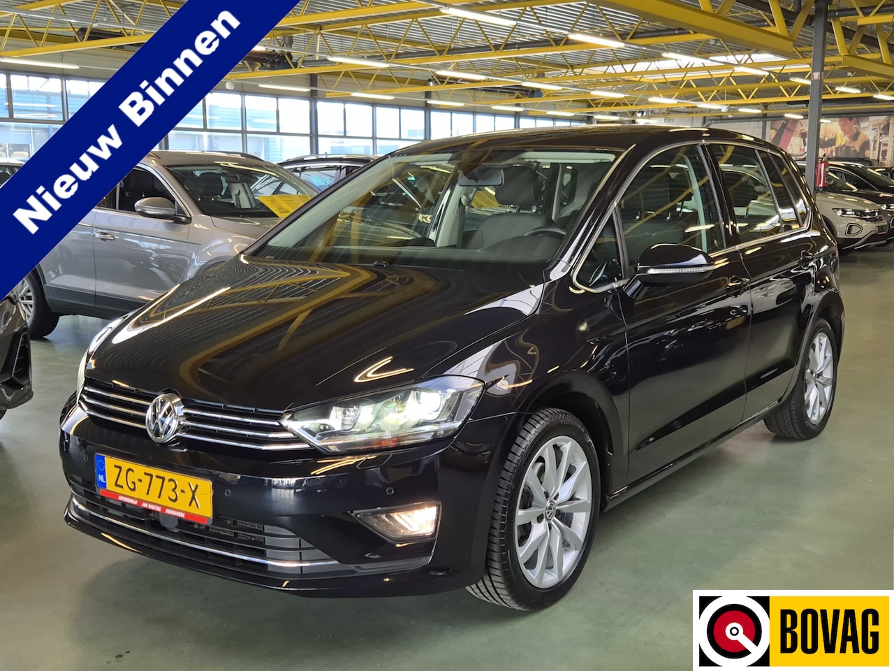Volkswagen Golf Sportsvan - 1.4 TSI Highline -150pk- Automaat | Trekhaak | Rijklaarprijs incl. 1 jaar Bovag garantie - AutoWereld.nl