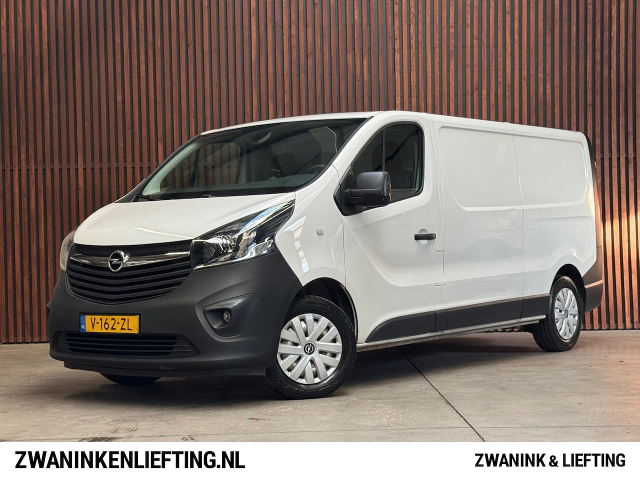 Opel Vivaro - 1.6 CDTI L2H1 Edition NAVI-PDC-CAMERA-BT/TEL-CRUISE-TREKHAAK-1e Eig. - AutoWereld.nl