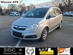 Opel Zafira - 1.8 Airco | Cruise | 7-Persoons | Trekhaak | NAP Etc