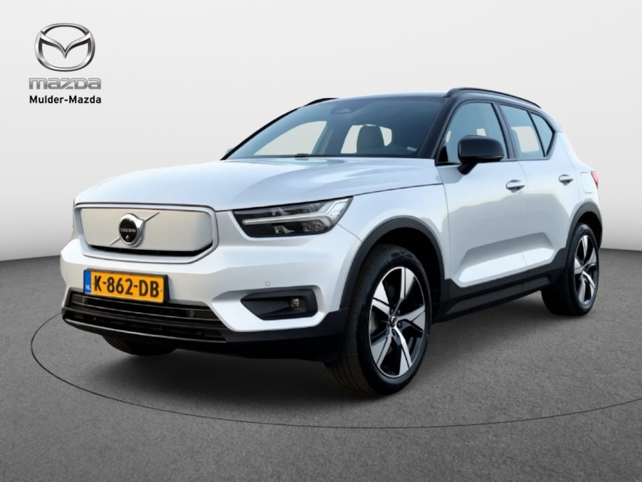 Volvo XC40 - Recharge P8 AWD R-Design | HarmanKardon | Two-tone 408Pk - AutoWereld.nl