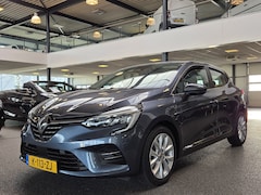 Renault Clio - 1.0 TCe Intens / Cruise Contr. / DAB+ / Carplay / Keyless / Grootlicht Assist. /