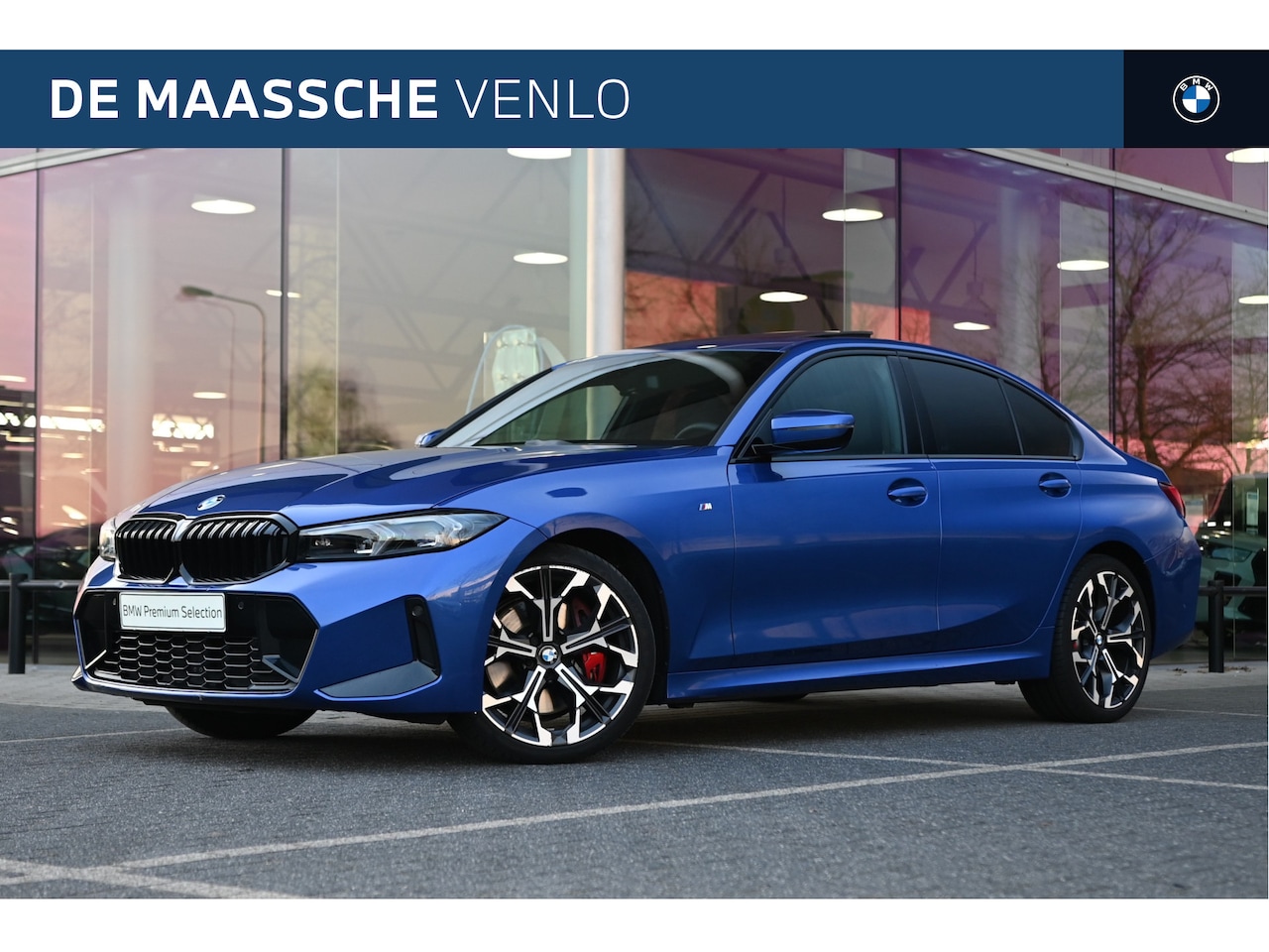 BMW 3-serie - 330i xDrive M Sport Automaat / Schuif-kanteldak / Trekhaak / Achteruitrijcamera / Sportsto - AutoWereld.nl