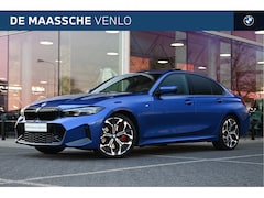 BMW 3-serie - 330i xDrive M Sport Automaat / Schuif-kanteldak / Trekhaak / Achteruitrijcamera / Sportsto