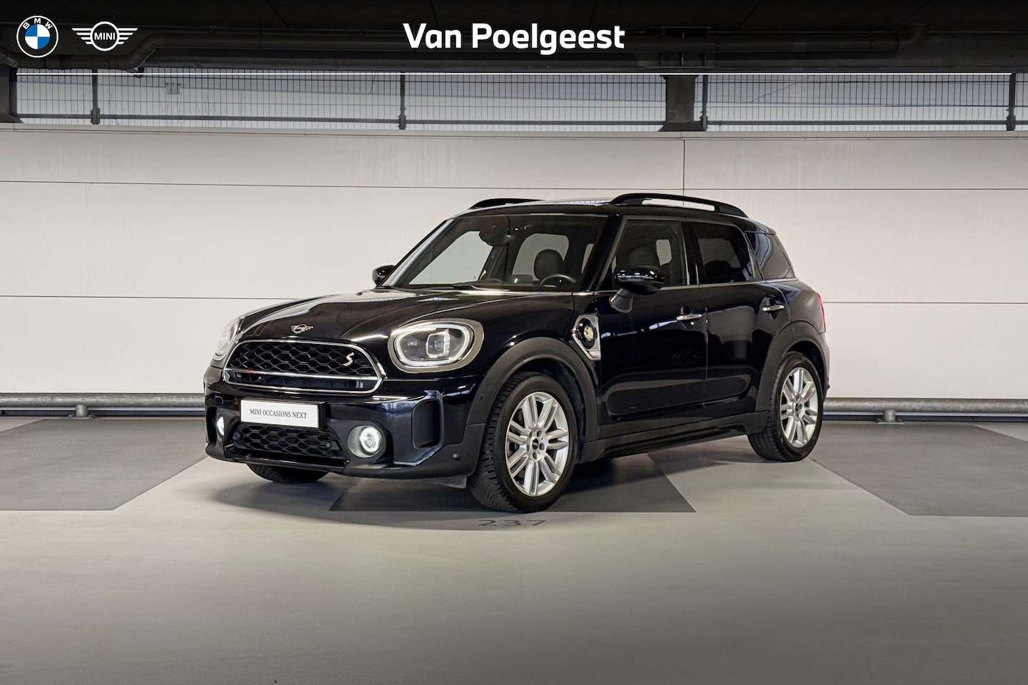 MINI Countryman - Cooper S E ALL4 Chili - AutoWereld.nl