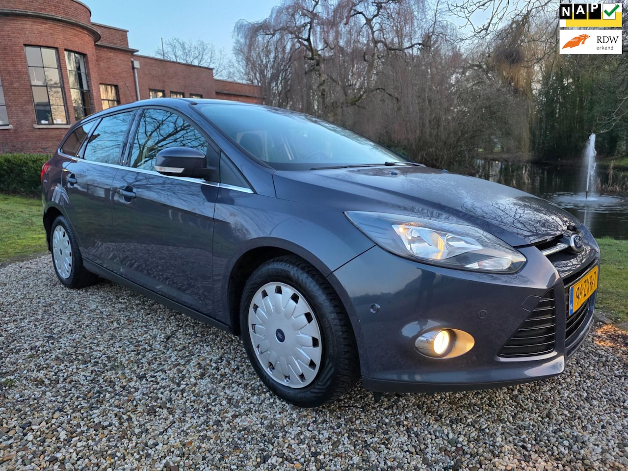 Ford Focus Wagon - 1.6 TDCI ECOnetic Lease Titanium airco - AutoWereld.nl