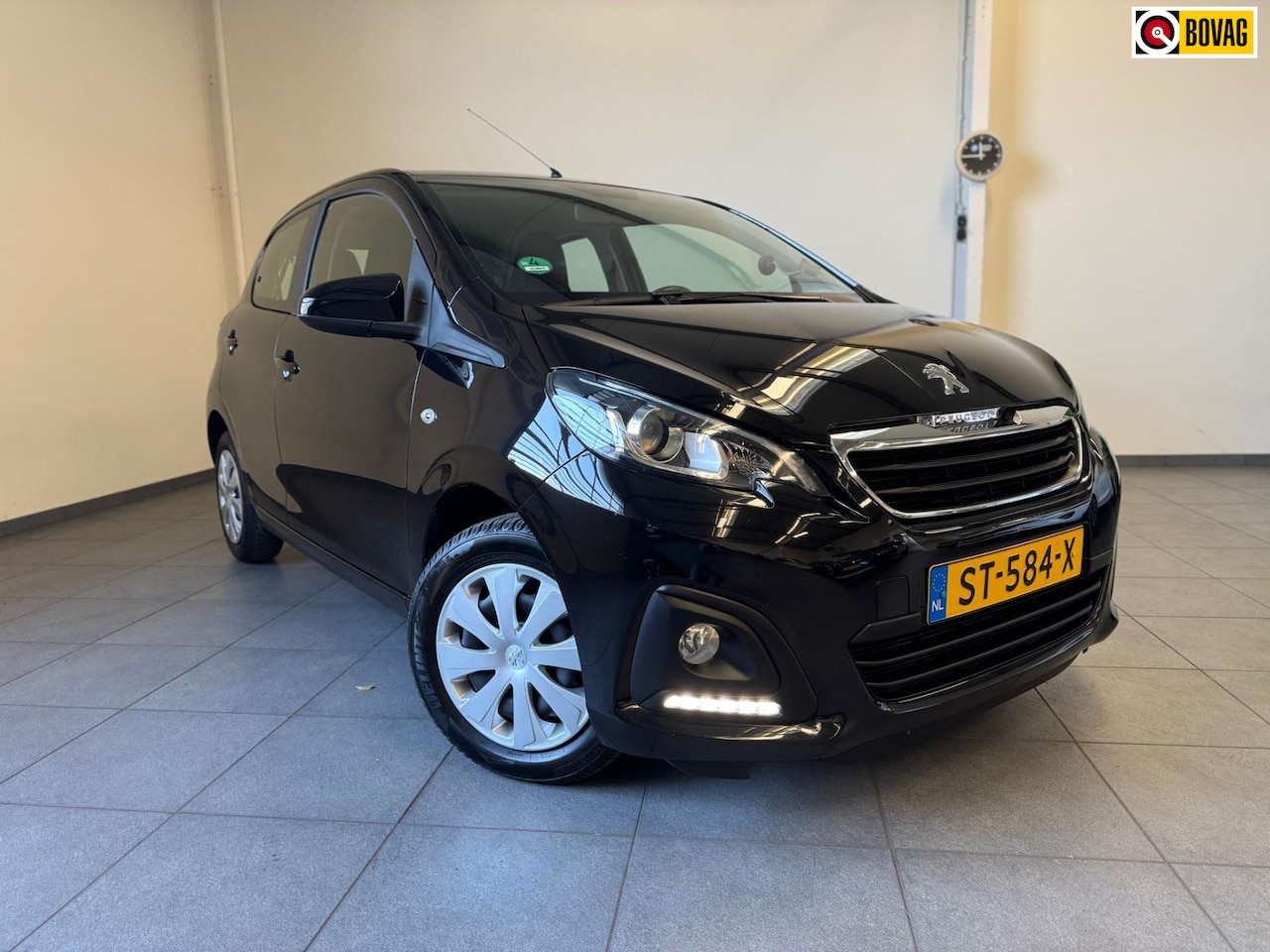 Peugeot 108 - 1.0 e-VTi Active/Airco/5drs/Led - AutoWereld.nl