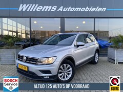 Volkswagen Tiguan - 1.5 TSI ACT Comfortline Business Stoelverwarming, App Connect , Trekhaak